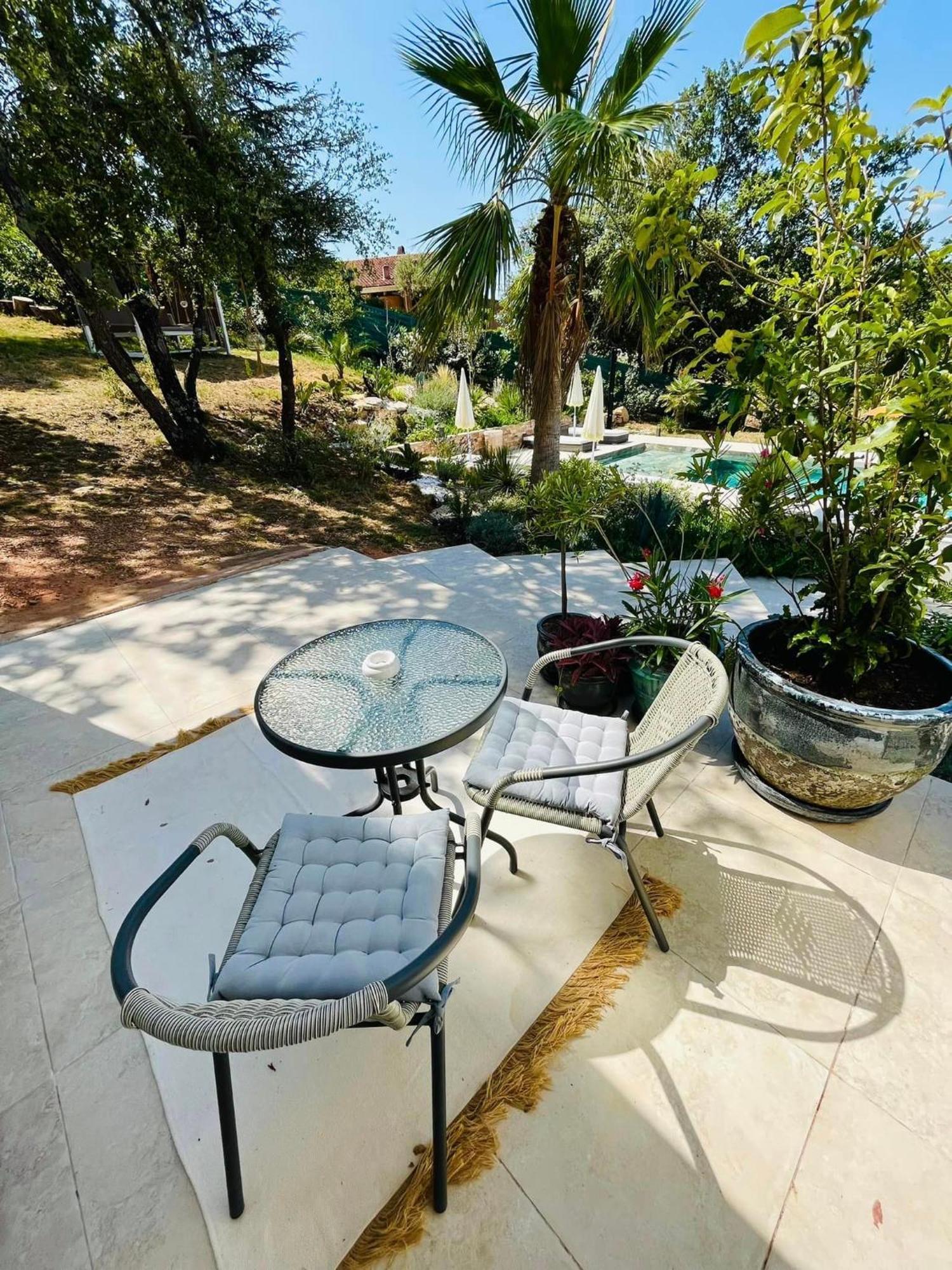 Villa Alba En Provence ベス・シュル・イソル エクステリア 写真