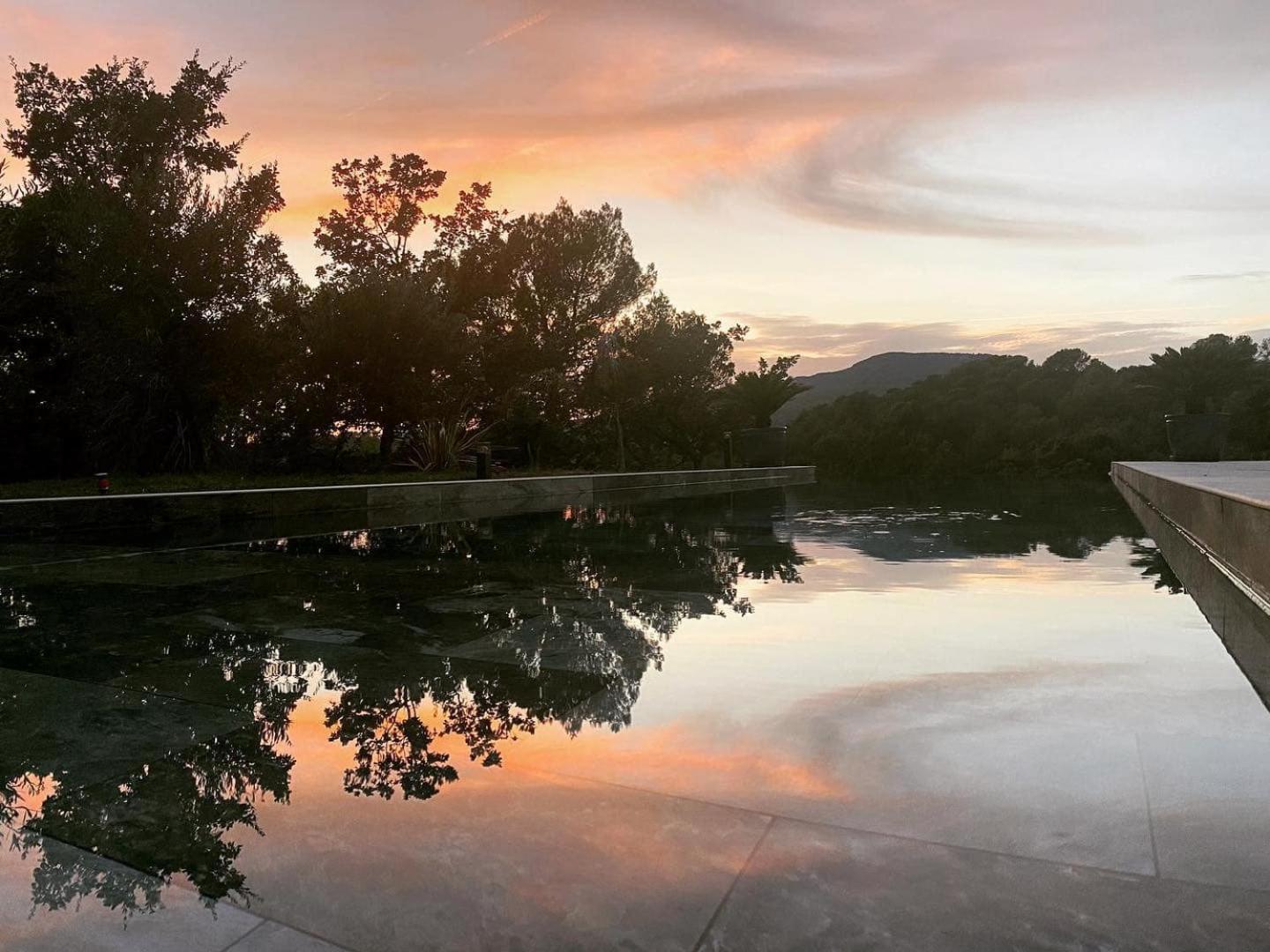 Villa Alba En Provence ベス・シュル・イソル エクステリア 写真